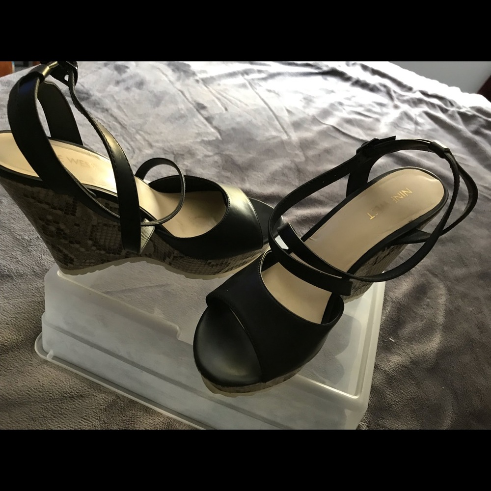 Nine West wedge sandal